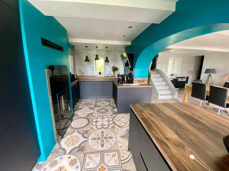 Maison - 184 m² - 9 pièces