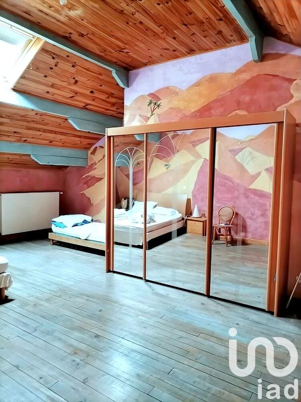 Maison de campagne - 255 m² - 8 pièces