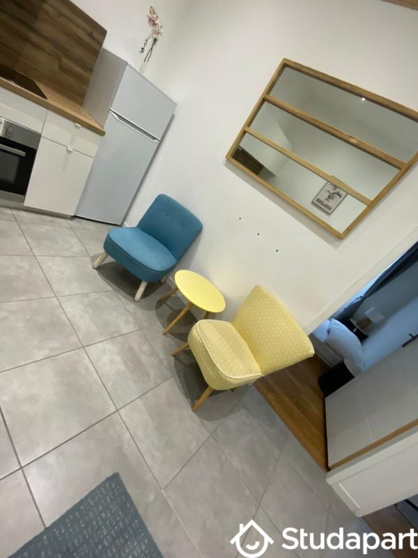 Appartement - 80 m² - 5 pièces