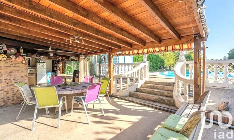 Maison - 163 m² - 6 pièces