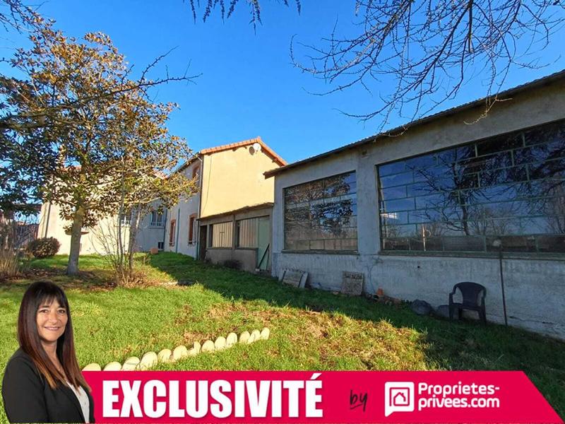 Maison - 375 m² - 10 pièces