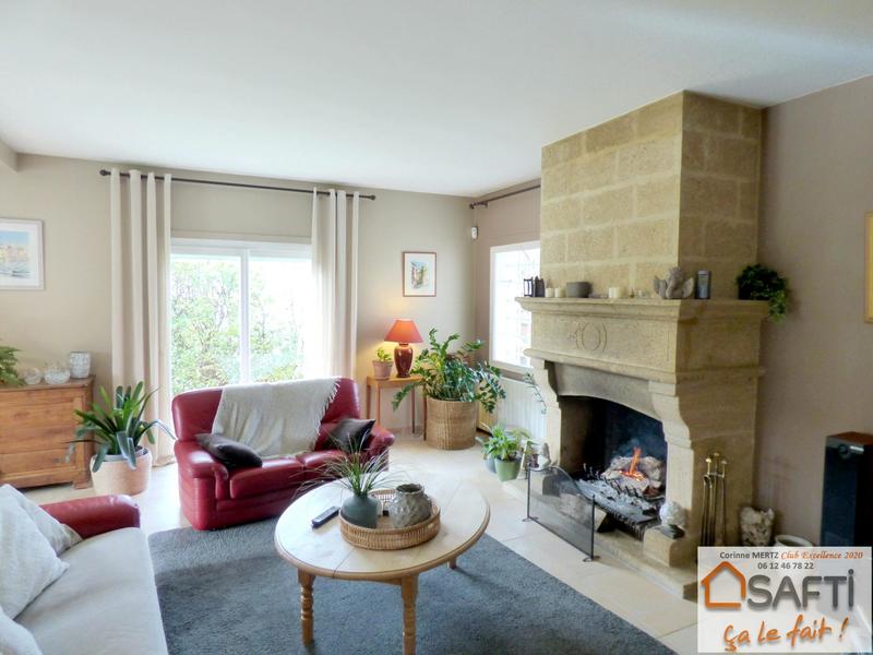 Villa - 246 m² - 8 pièces