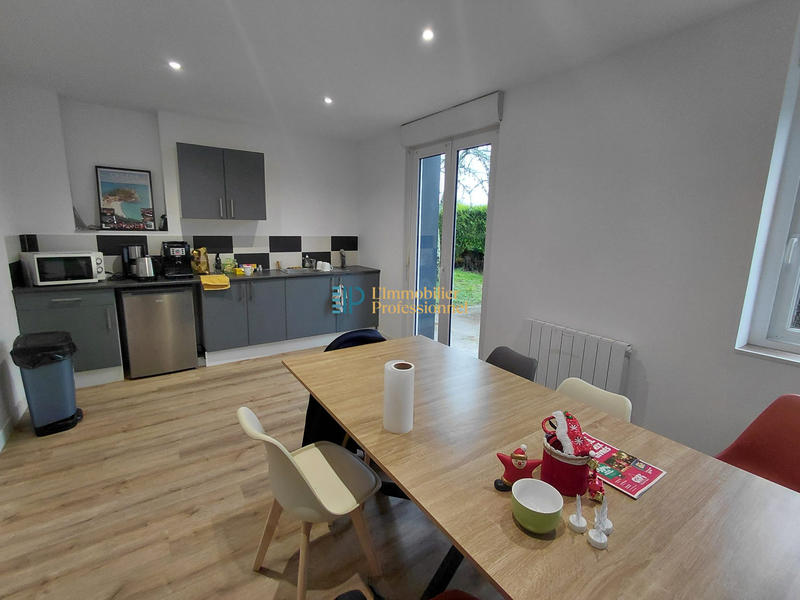 Local d'activités - 240 m²