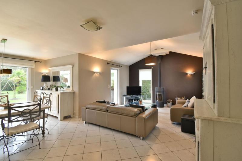 Maison - 152 m² - 5 pièces