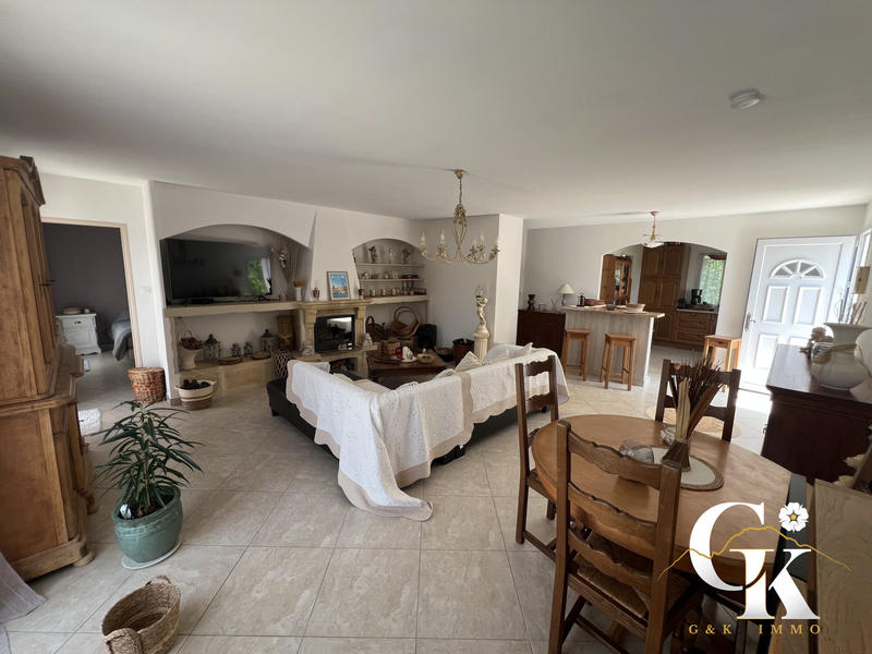 Villa - 365 m² - 15 pièces