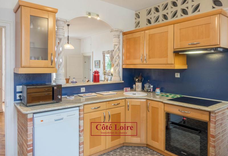 Appartement - 185 m² - 6 pièces