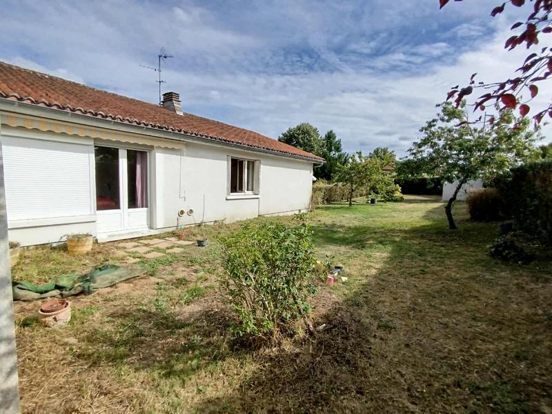 Maison - 90 m² - 4 pièces