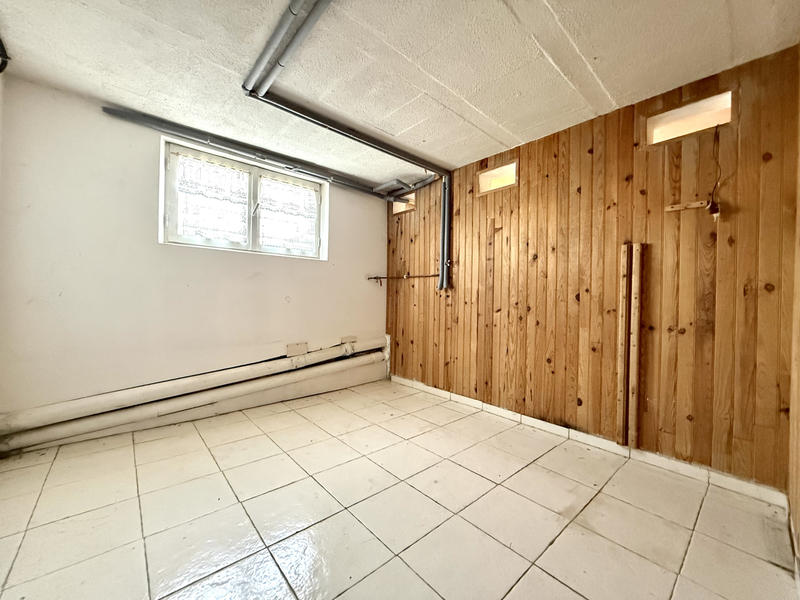 Maison - 93 m² - 5 pièces