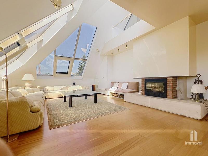 Duplex - 187 m² - 6 pièces