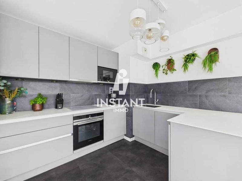 Duplex - 98 m² - 5 pièces