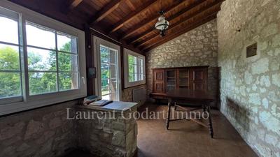 Maison - 88 m² - 5 pièces