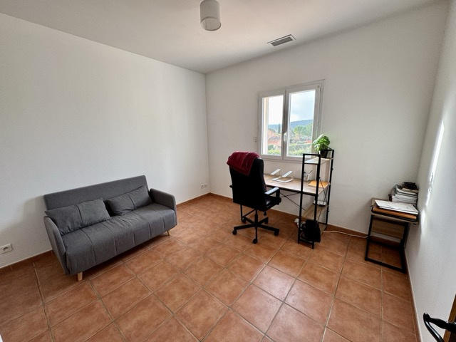 Maison - 137 m² - 5 pièces