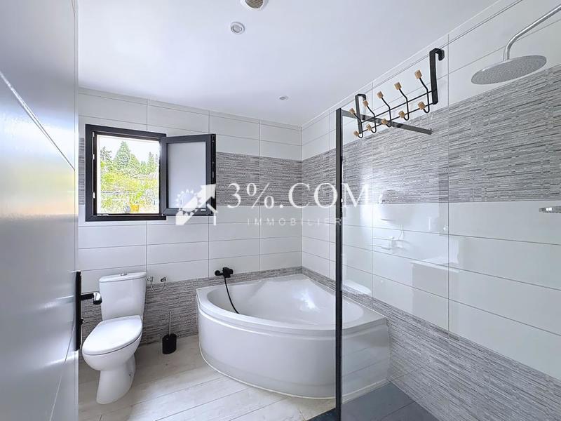 Maison - 148 m² - 6 pièces