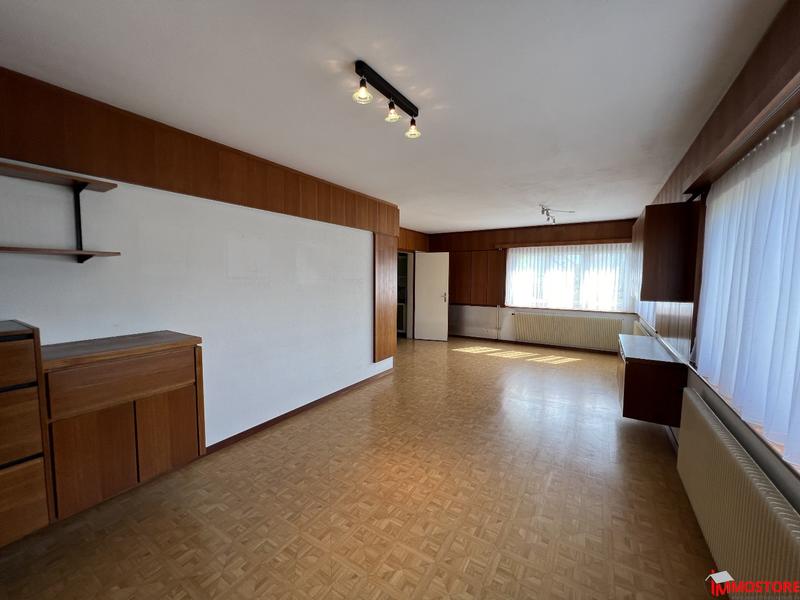 Maison - 205 m² - 8 pièces