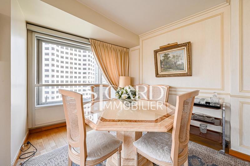 Appartement - 95 m² - 4 pièces