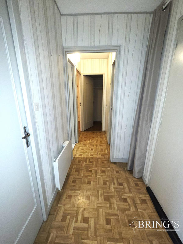 Appartement - 64 m² - 3 pièces