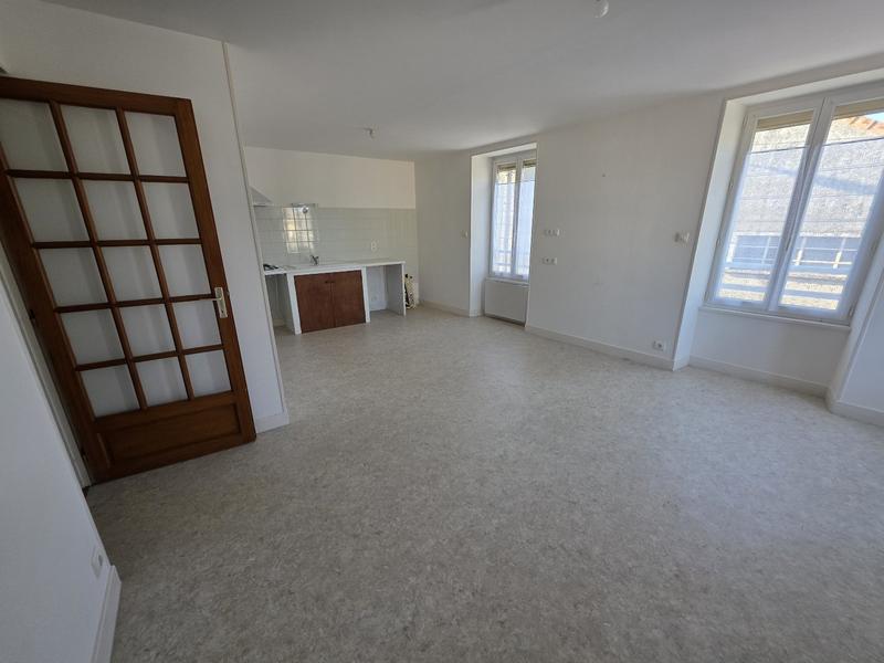 Maison - 99 m² - 4 pièces