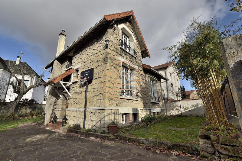 Maison ancienne - 135 m² - 6 pièces