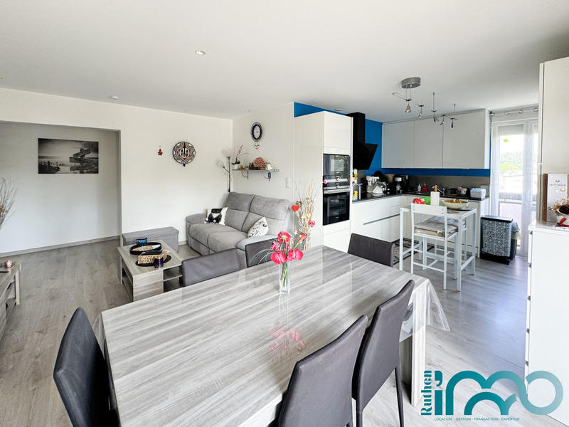 Appartement - 79 m² - 4 pièces