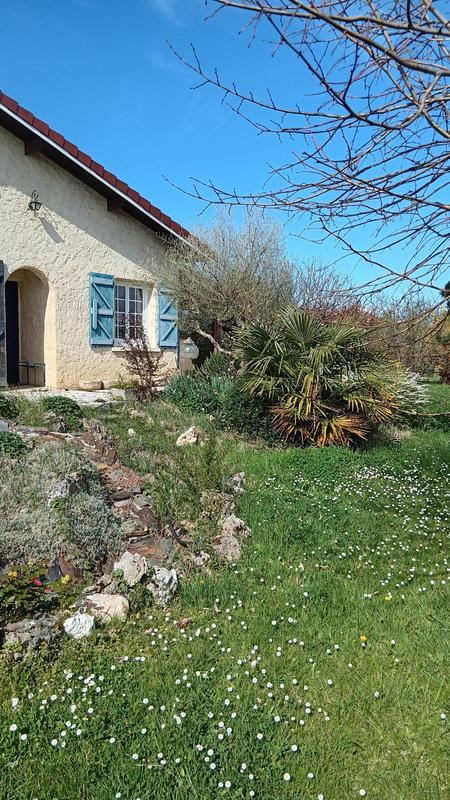 Maison traditionnelle - 153 m² - 6 pièces