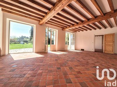 Maison - 210 m² - 7 pièces