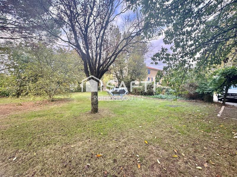 Maison - 167 m² - 8 pièces