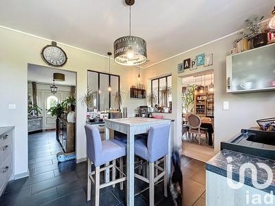 Maison - 244 m² - 4 pièces