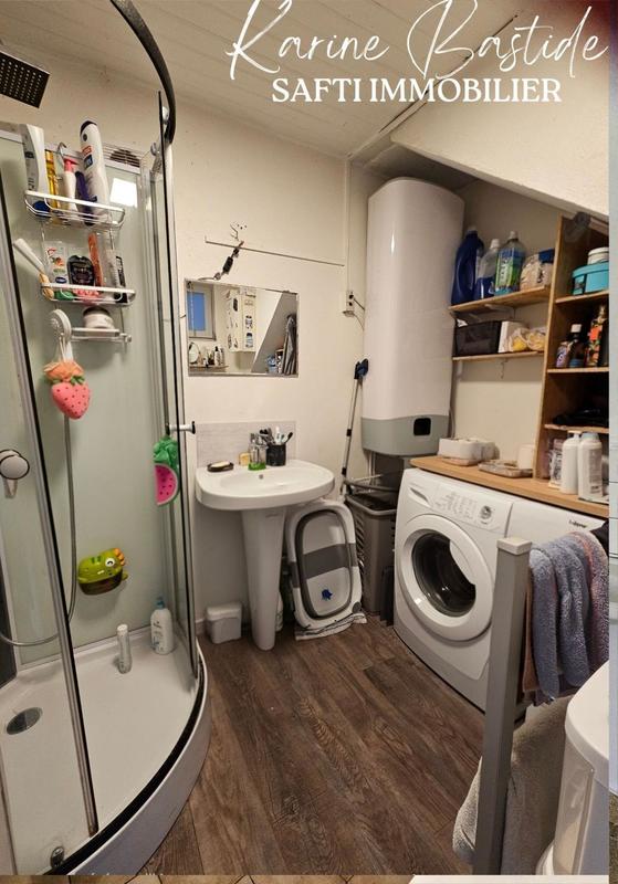 Maison - 95 m² - 7 pièces