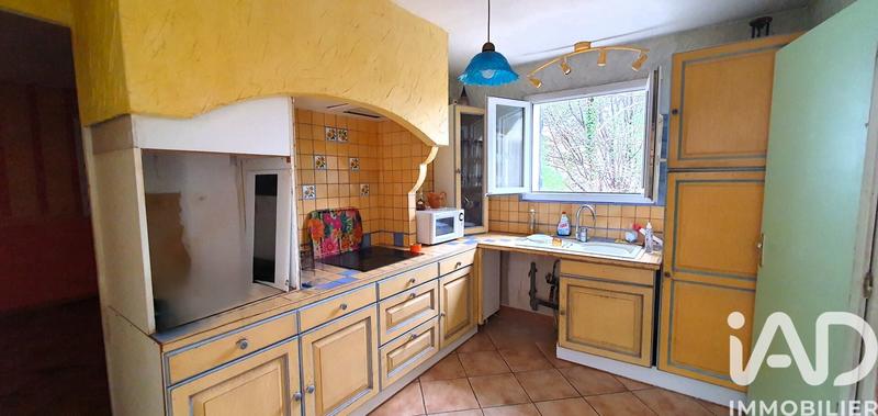 Maison - 94 m² - 5 pièces