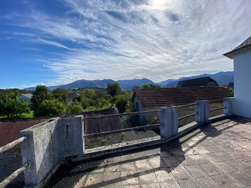 Maison - 140 m² - 7 pièces