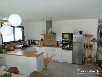 Maison contemporaine - 110 m² - 5 pièces