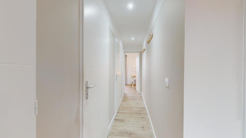 Appartement - 81 m² - 5 pièces