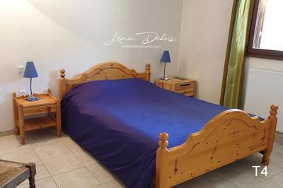 Maison - 152 m² - 9 pièces