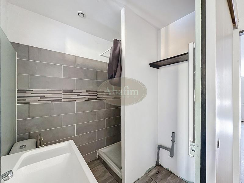 Immeuble - 100 m² - 4 pièces