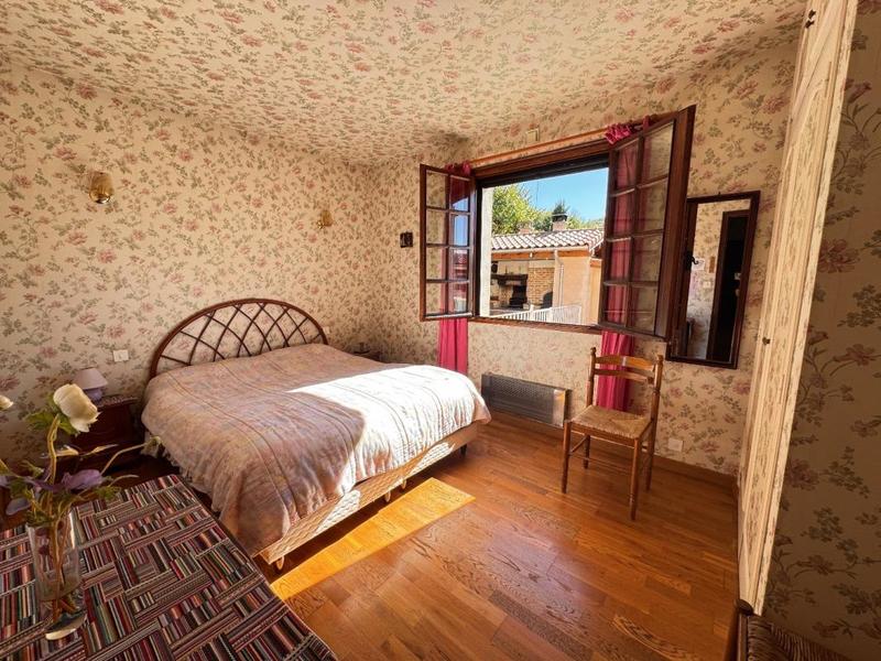 Maison - 175 m² - 8 pièces