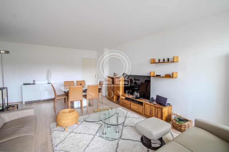 Appartement - 88 m² - 5 pièces