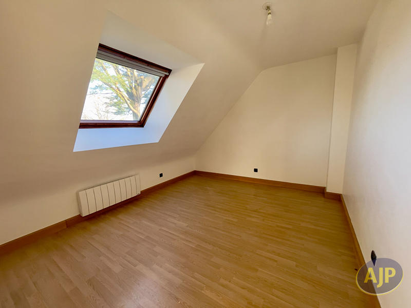 Maison - 107 m² - 6 pièces