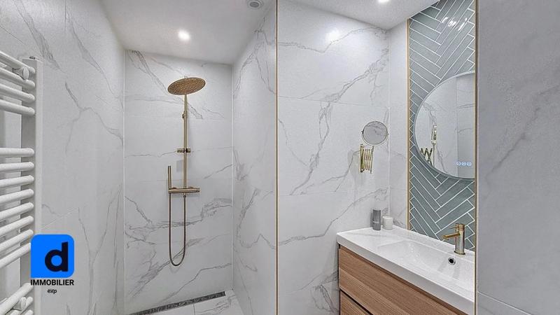 Duplex - 225 m² - 6 pièces