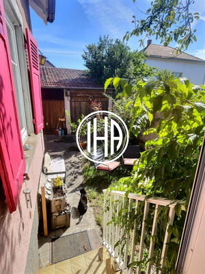 Maison - 92 m² - 5 pièces