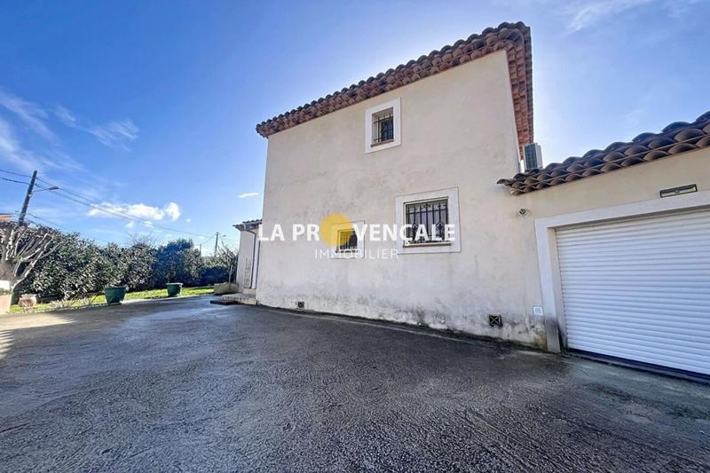 Villa - 150 m² - 4 pièces