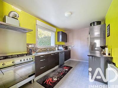 Maison - 92 m² - 4 pièces