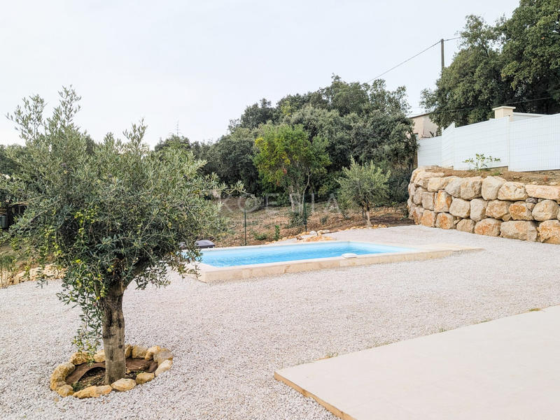 Villa - 111 m² - 4 pièces