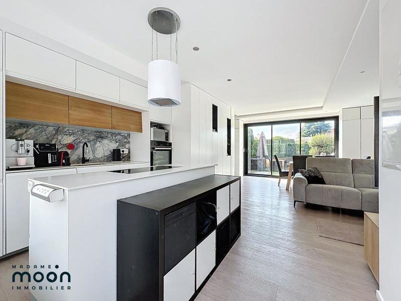 Maison - 86 m² - 4 pièces