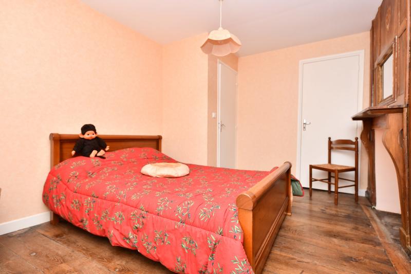 Maison - 93 m² - 5 pièces