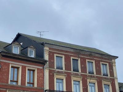 Appartement - 98 m² - 1 pièce