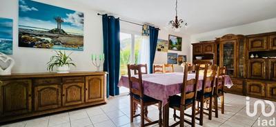 Maison - 97 m² - 5 pièces