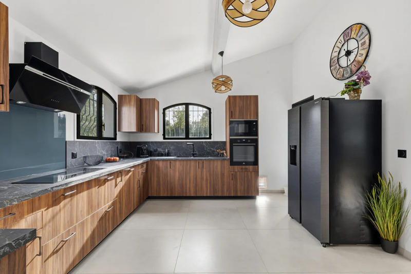 Villa - 210 m² - 7 pièces