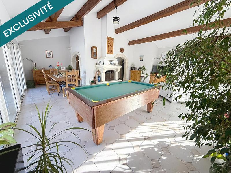 Maison - 185 m² - 6 pièces