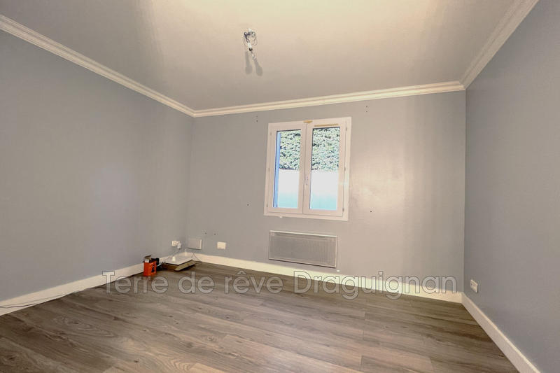 Villa - 140 m² - 6 pièces