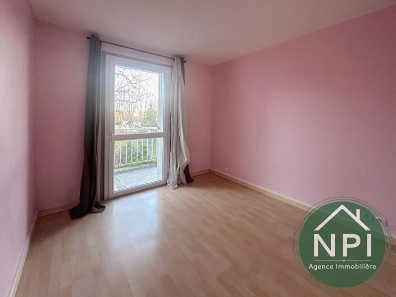 Appartement - 81 m² - 5 pièces